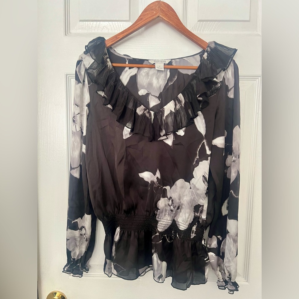 White House Black Market Black and White Floral Blouse